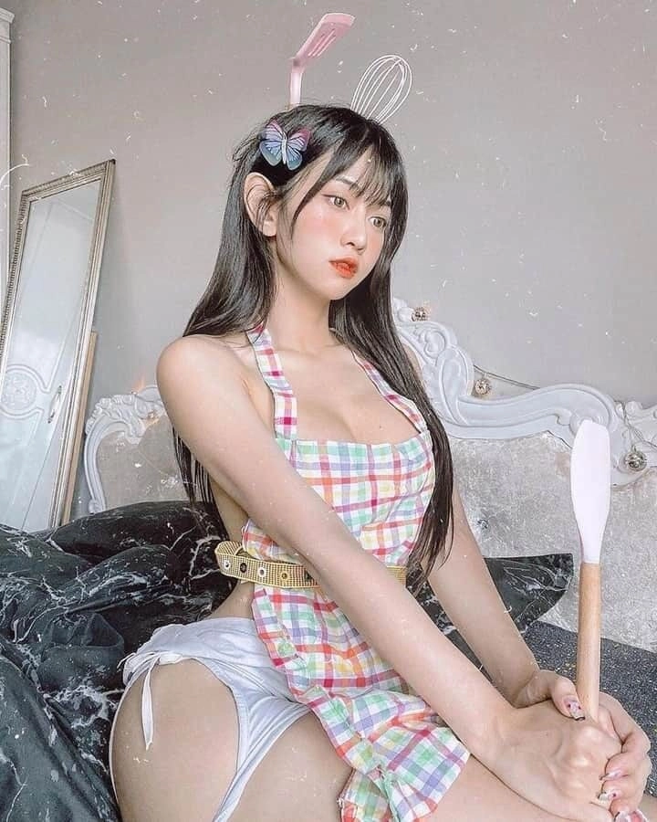 ảnh lê bống mặc bikini