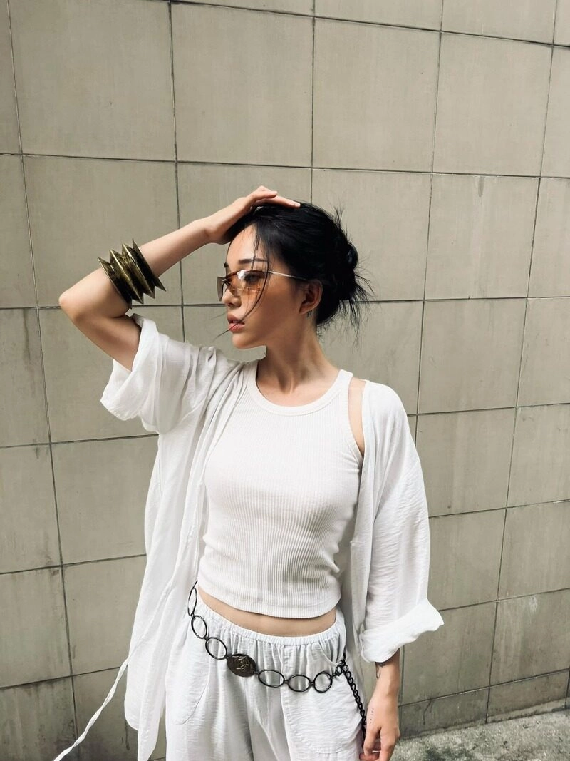 ảnh Linh Ngọc Đàm