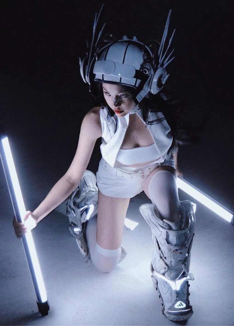 ảnh Linh Ngọc Đàm