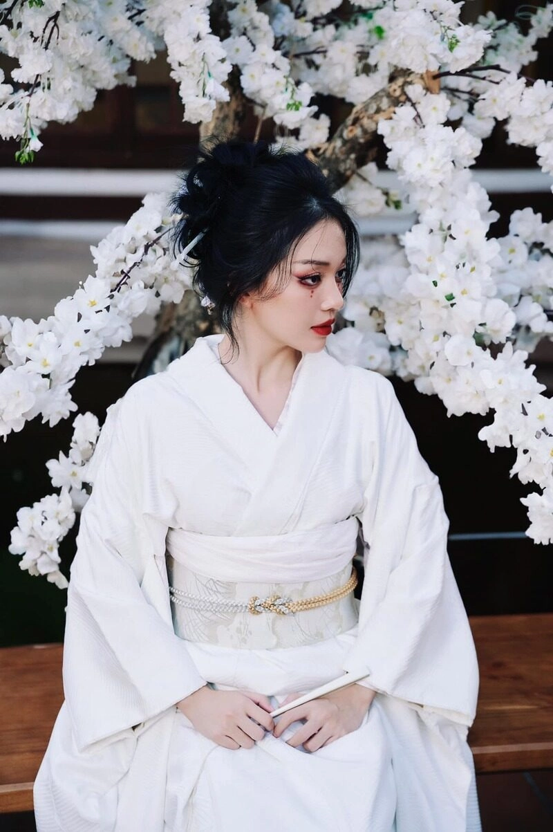 ảnh Linh Ngọc Đàm