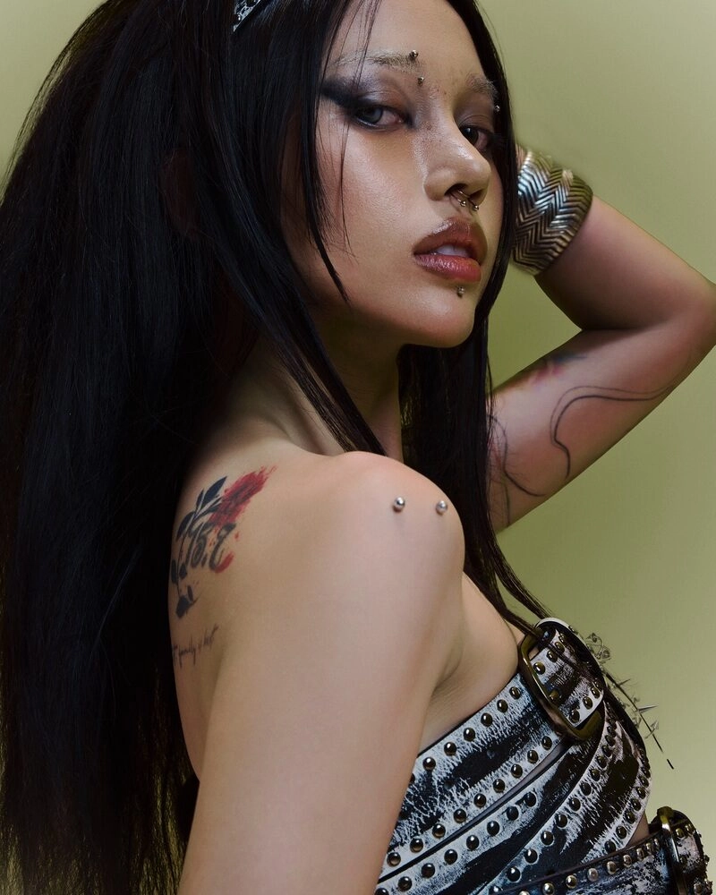 ảnh Linh Ngọc Đàm