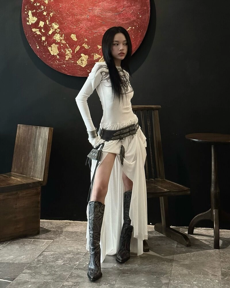 ảnh Linh Ngọc Đàm