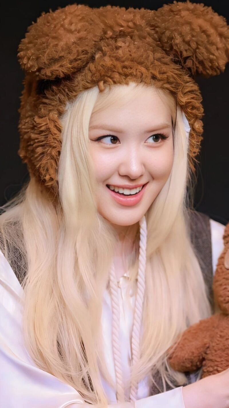 ảnh rose cười