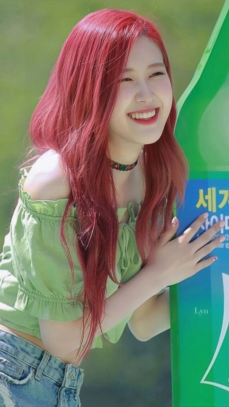 ảnh rose cười