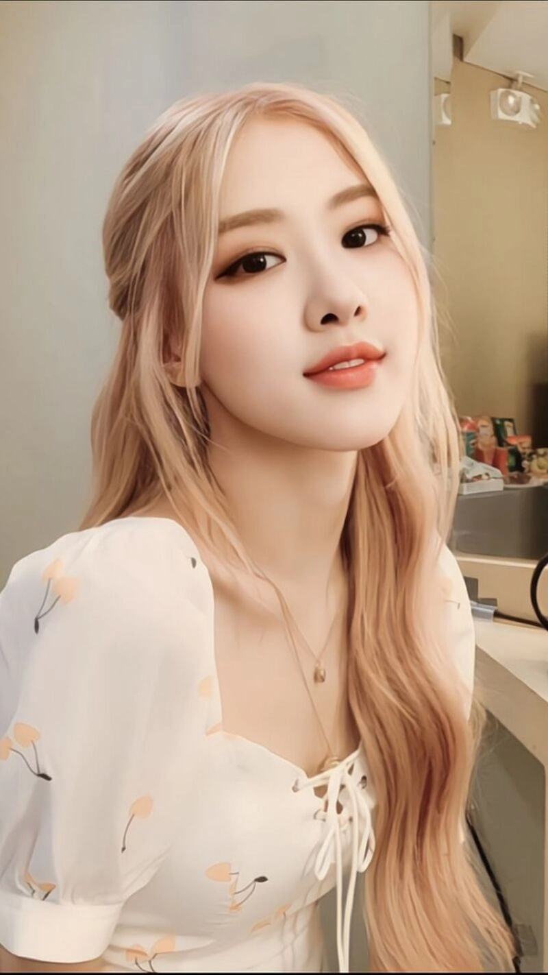ảnh rose cười