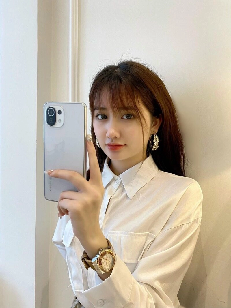 ảnh Vũ Thị Khánh Huyền