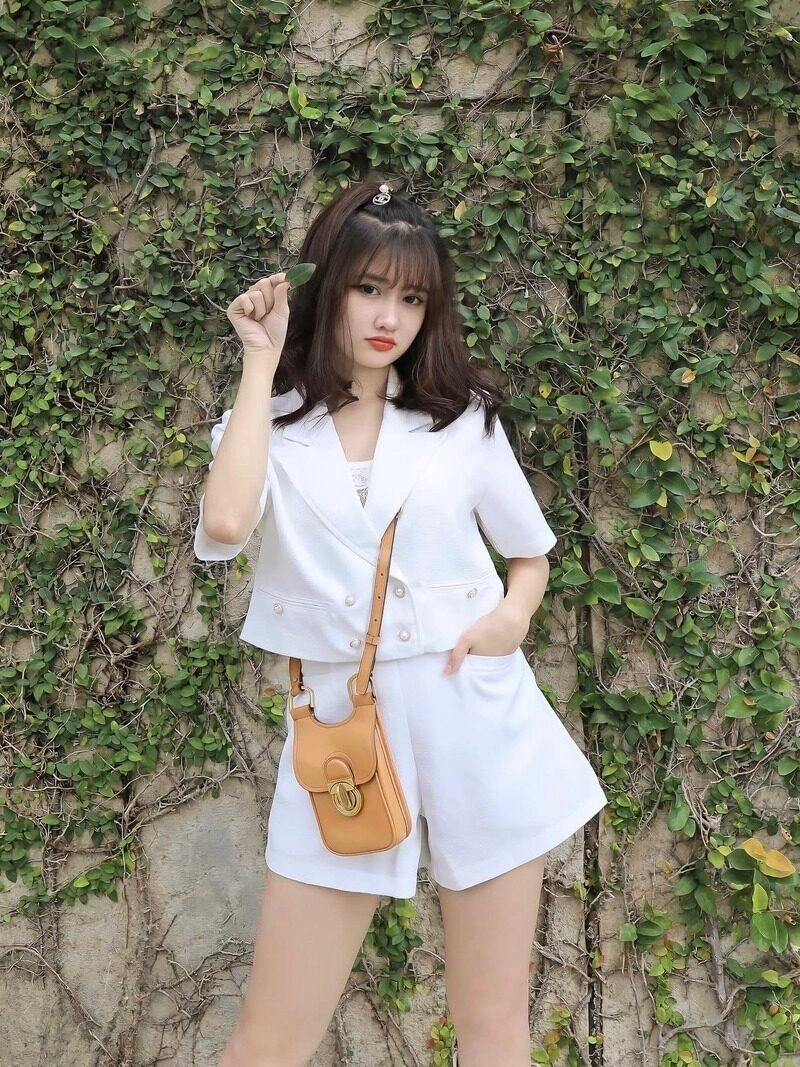 ảnh Vũ Thị Khánh Huyền