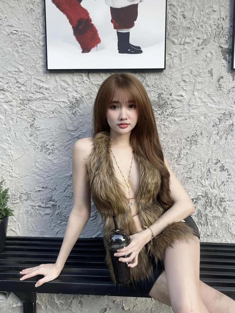 ảnh Vũ Thị Khánh Huyền