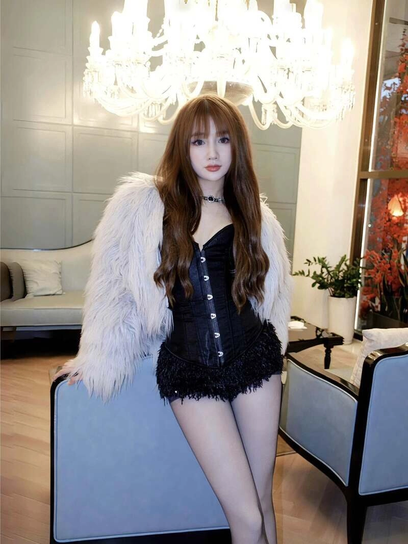 ảnh Vũ Thị Khánh Huyền