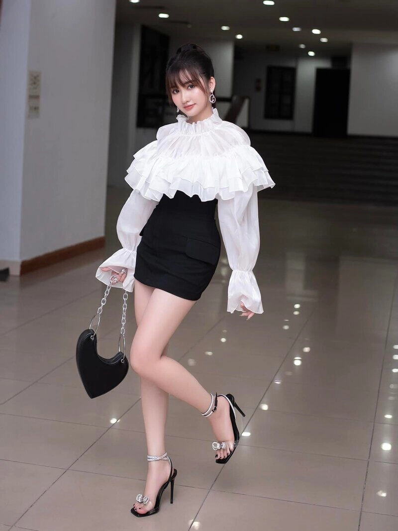 ảnh Vũ Thị Khánh Huyền