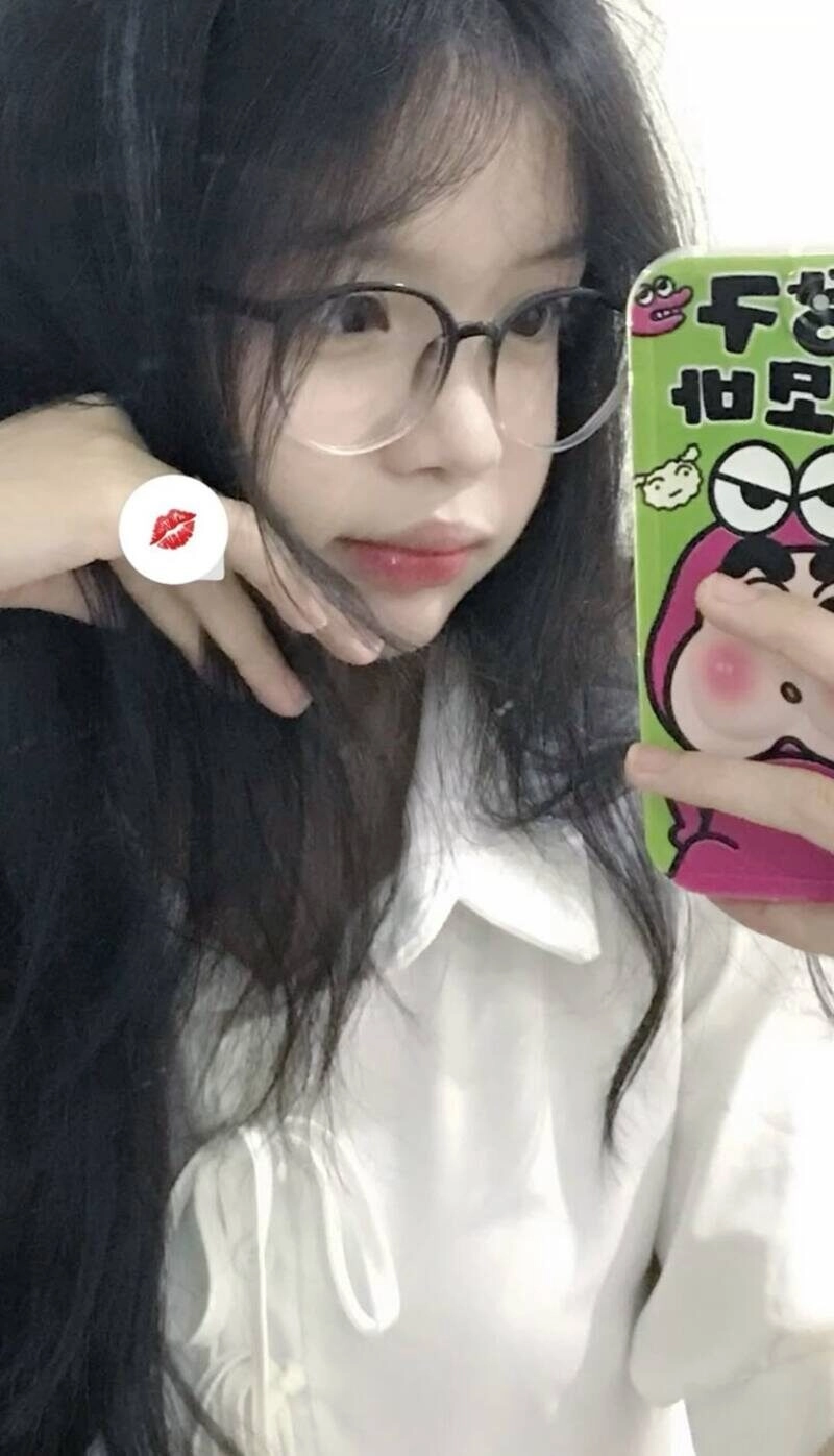 avatar ảnh gái xinh k8