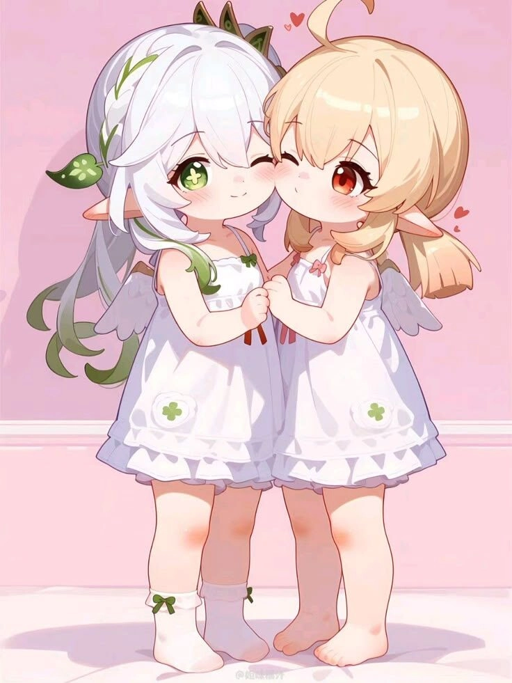 avatar chibi nữ cute đeo kính