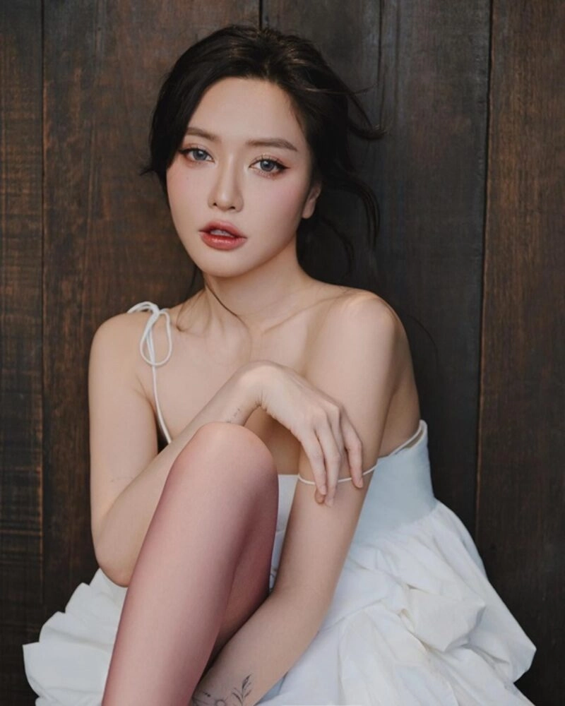 bích phương sexy