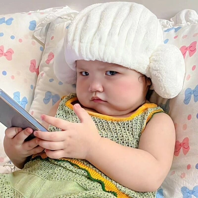 avatar ảnh em bé cute đáng yêu