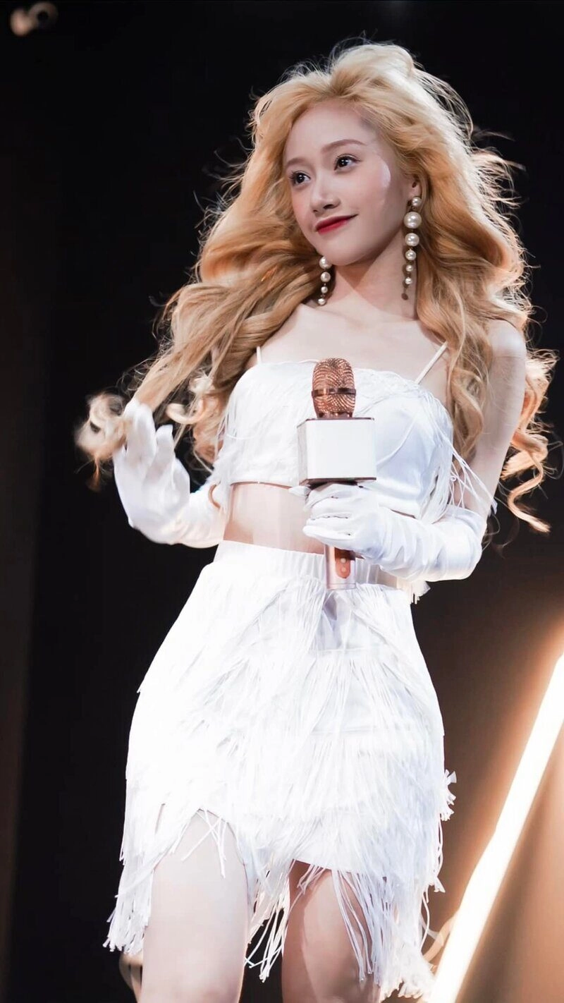 đào lê phương hoa bikini