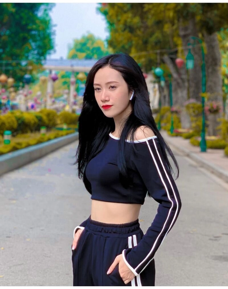 đào lê phương hoa bikini