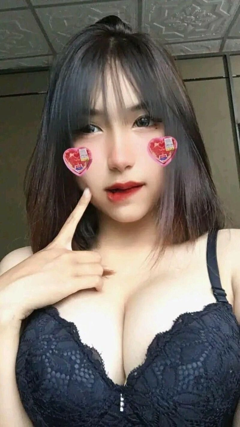 2k9 khoe hàng