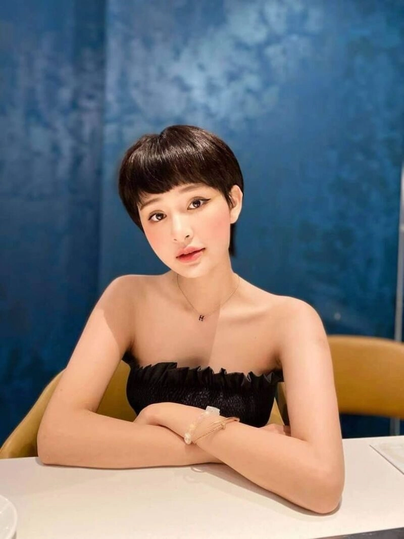 hiền hồ