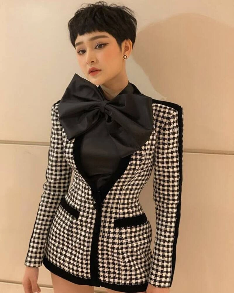 hiền hồ