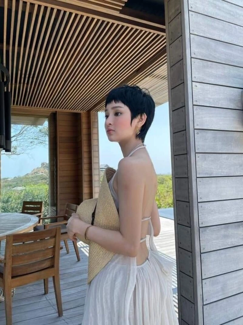 hiền hồ