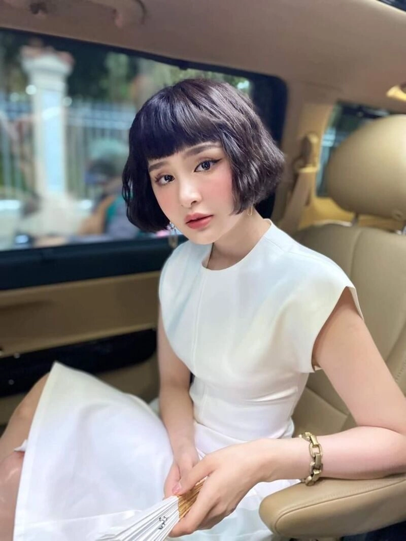 hiền hồ