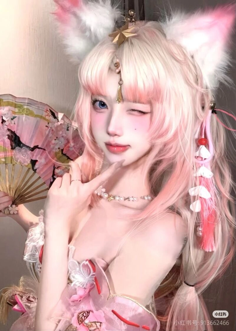 gái xinh cosplay Liên Quân