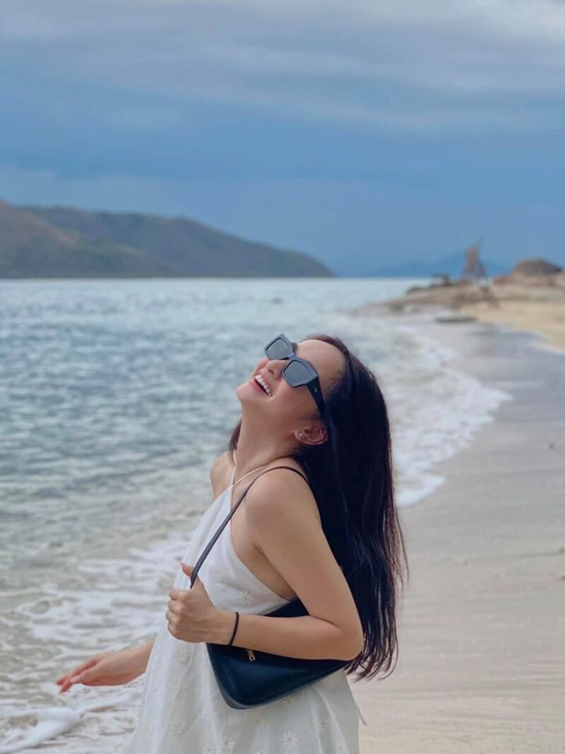 kaity nguyễn bikini