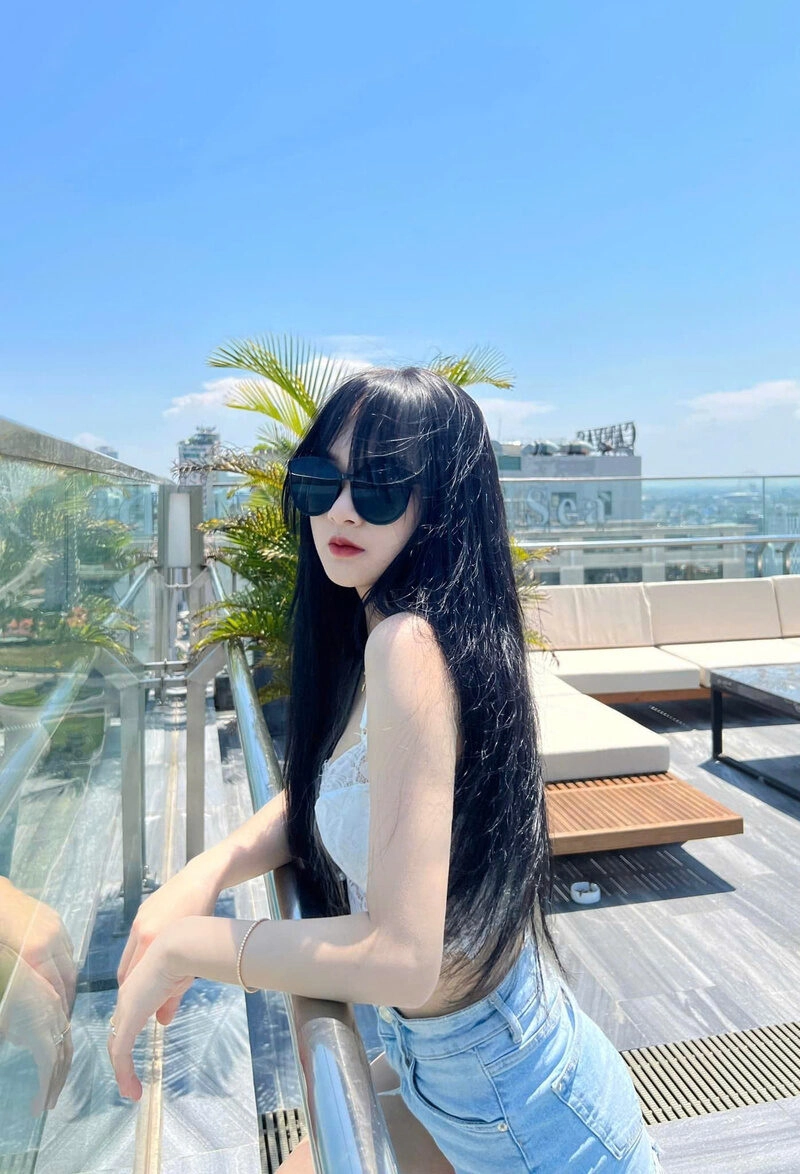 Hình ảnh Gấm Kami siêu xinh đẹp và quyến rũ