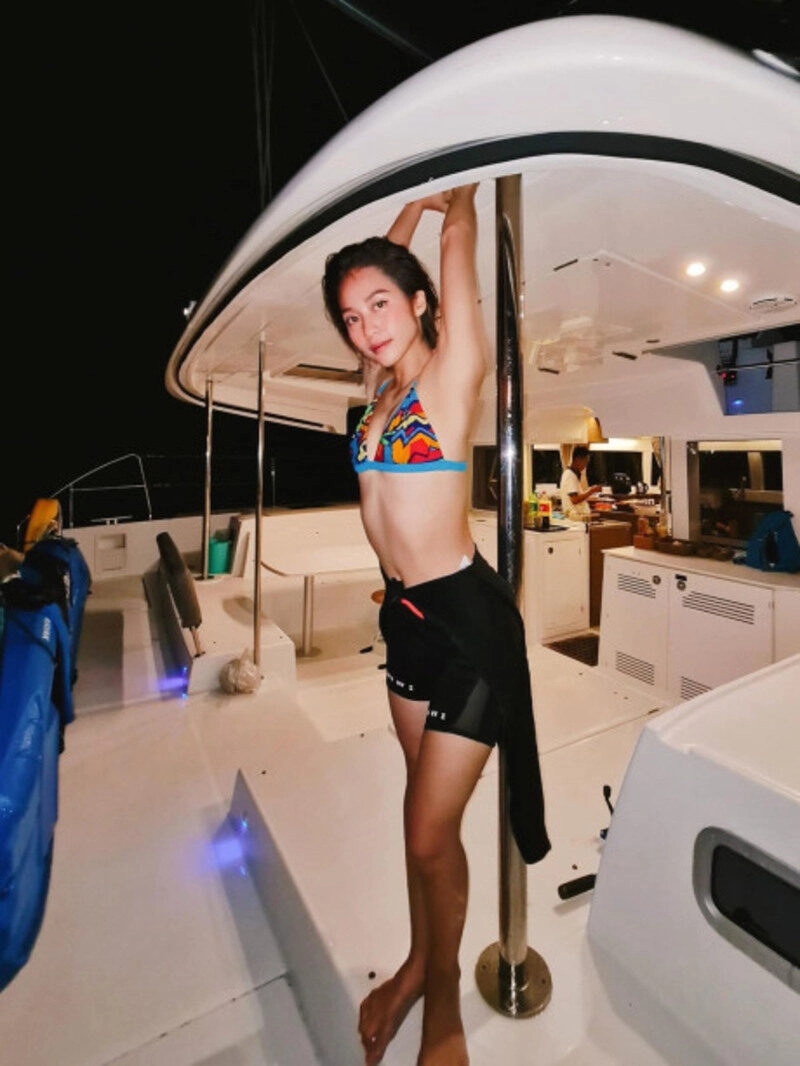 khả ngân sexy