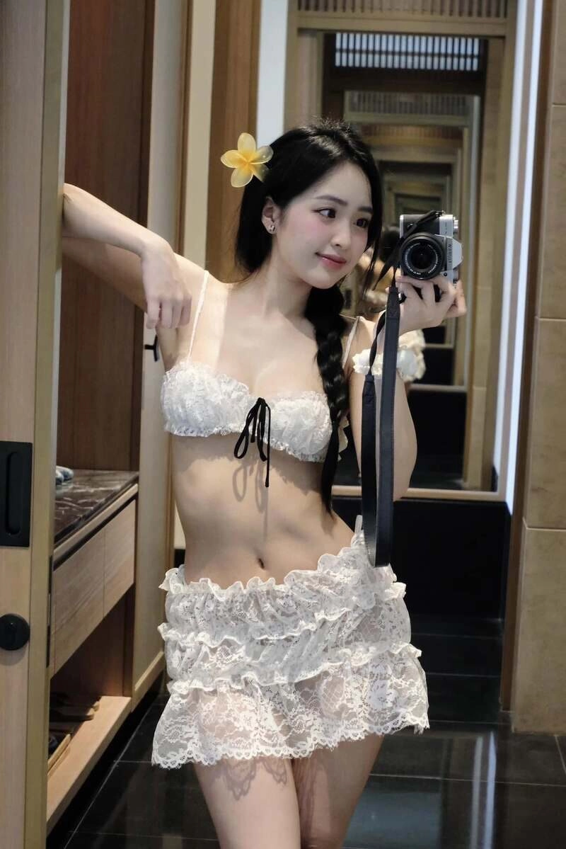 lê phương anh bikini