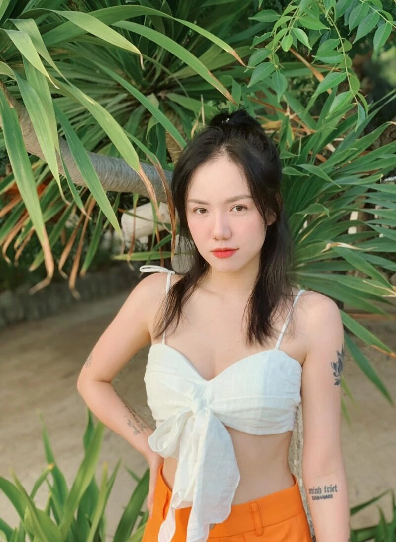phương ly bikini