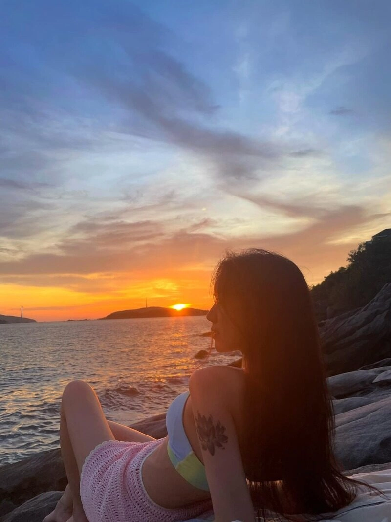 phương ly bikini