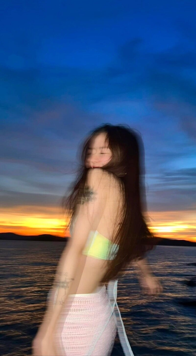 phương ly bikini
