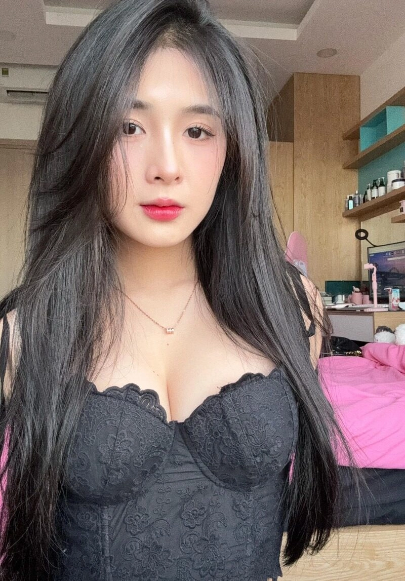quỳnh alee bikini