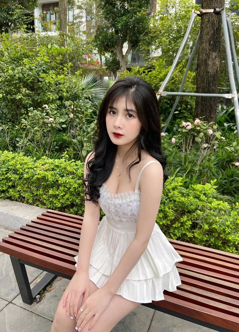 quỳnh alee bikini