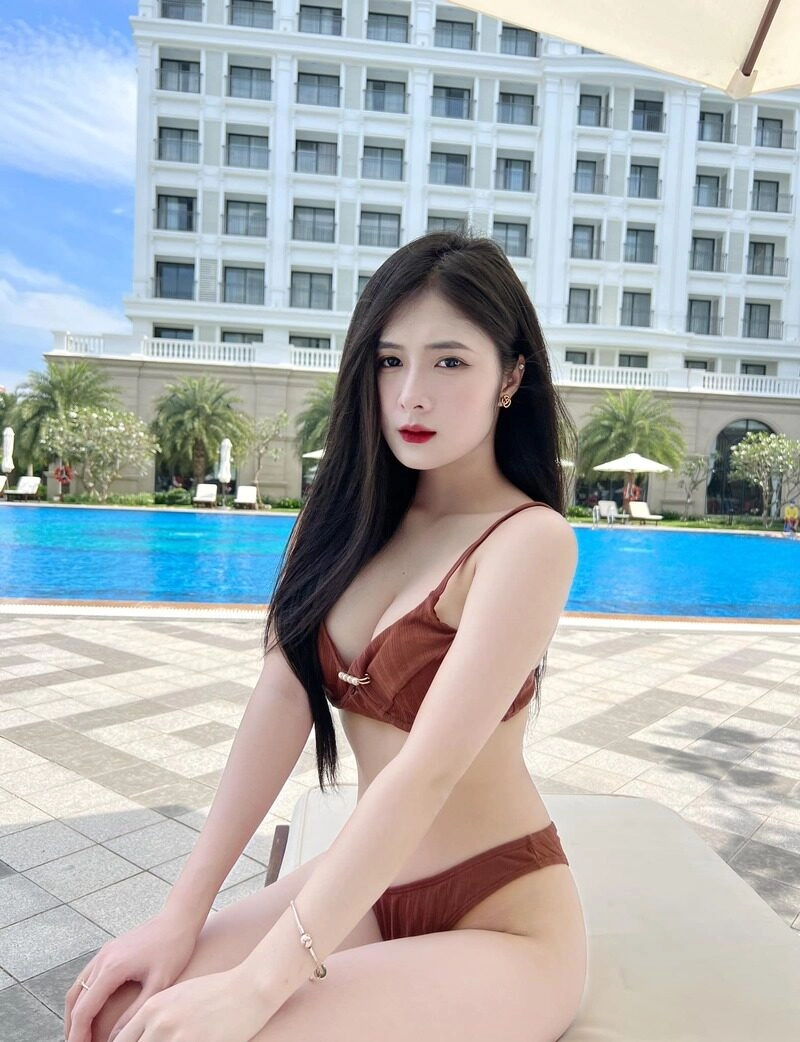 quỳnh alee bikini