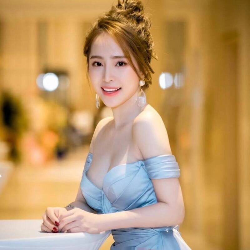 quỳnh nga sexy