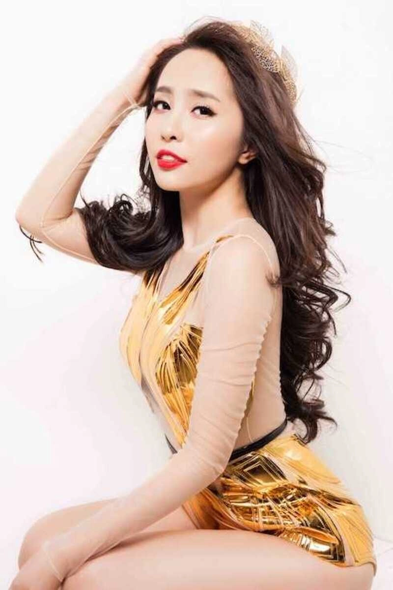 quỳnh nga sexy