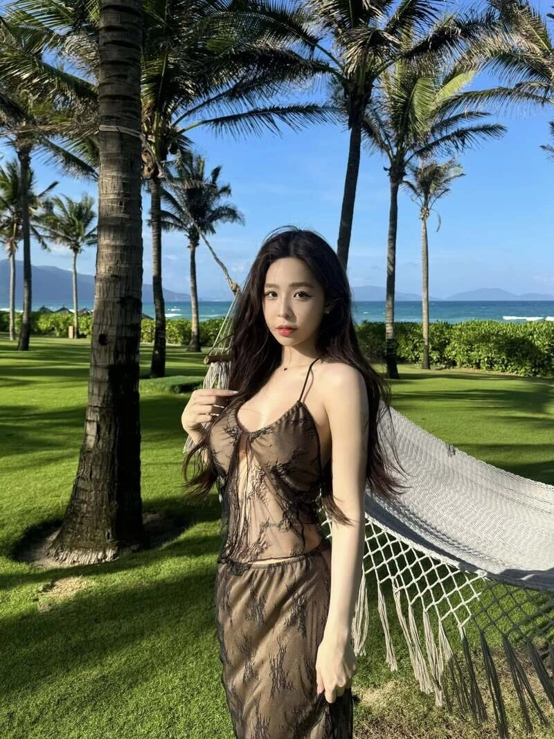 tammy bikini