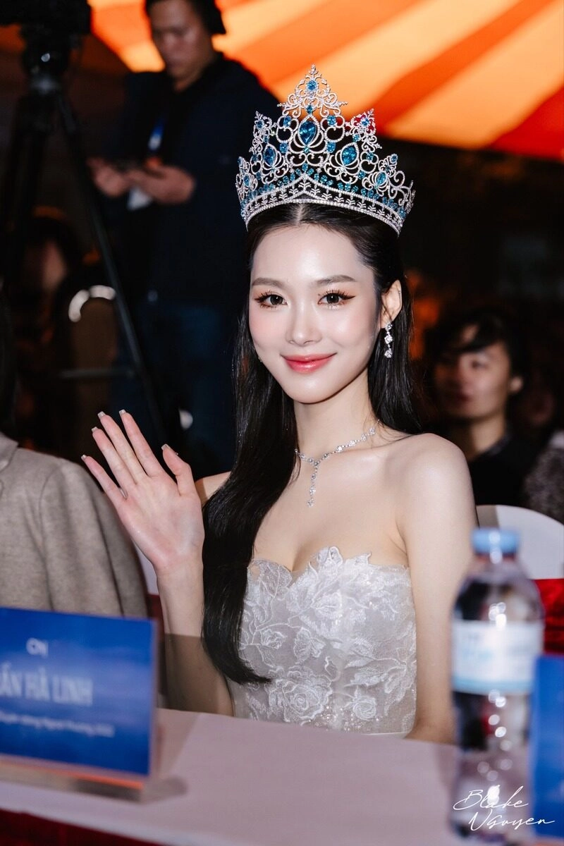 trần hà linh