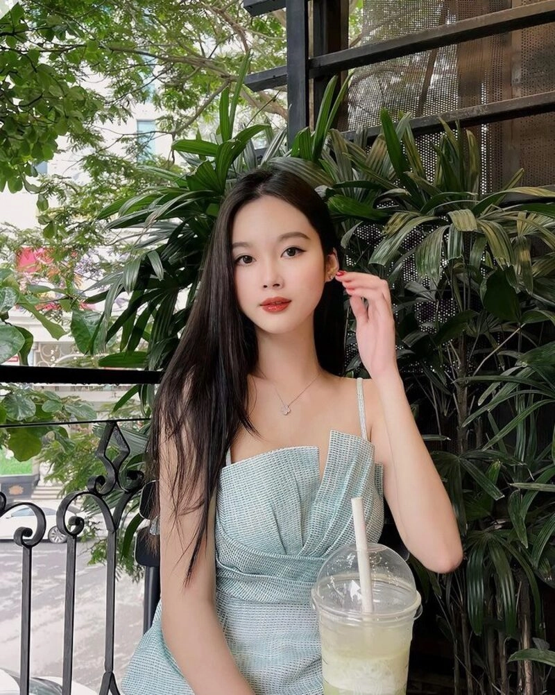 ảnh trần hà linh