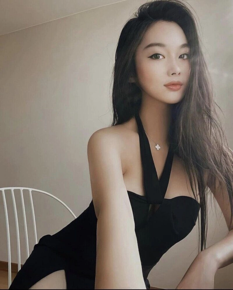 ảnh trần hà linh