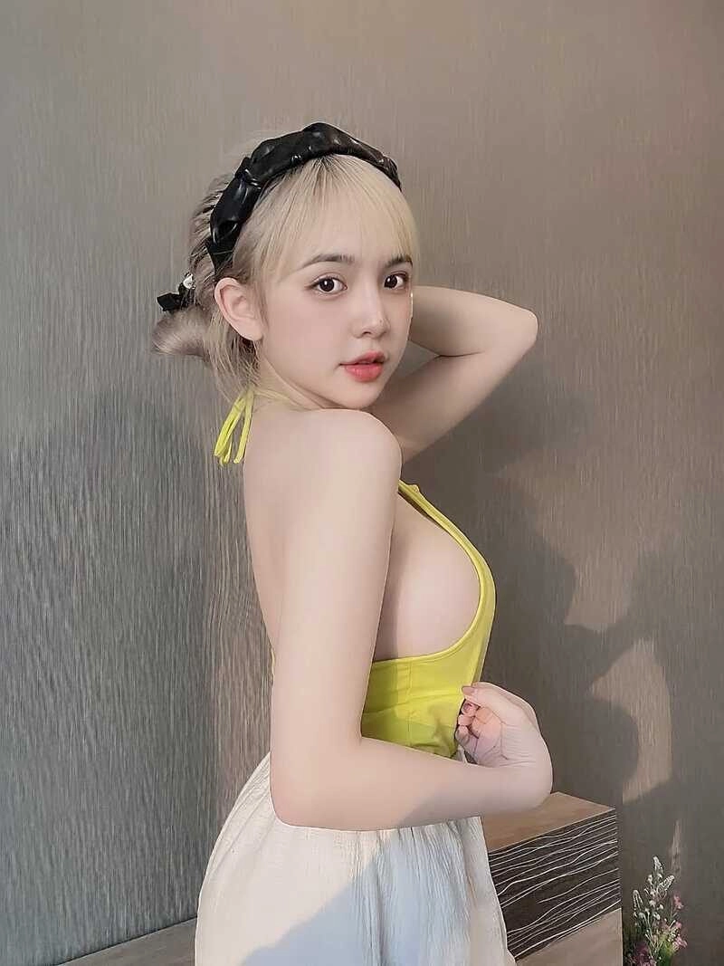 trần huyền châu sexy