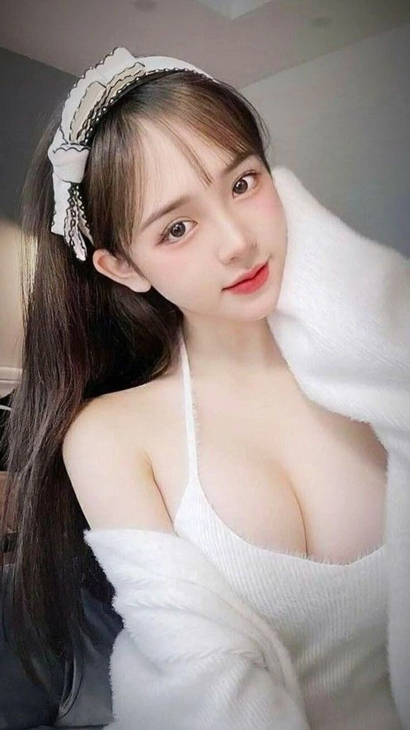 trần huyền châu sexy